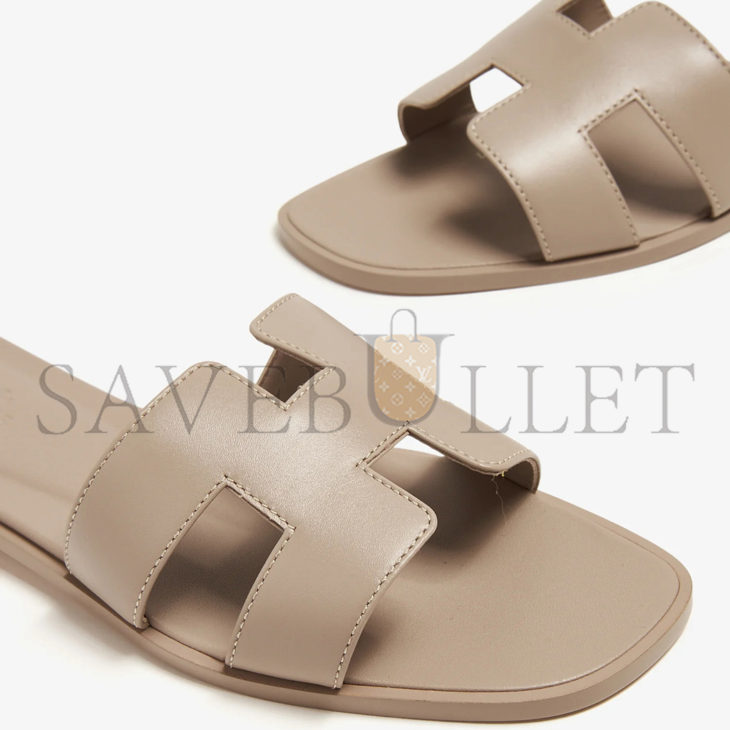 HERMES ORAN SANDAL H383Z21578